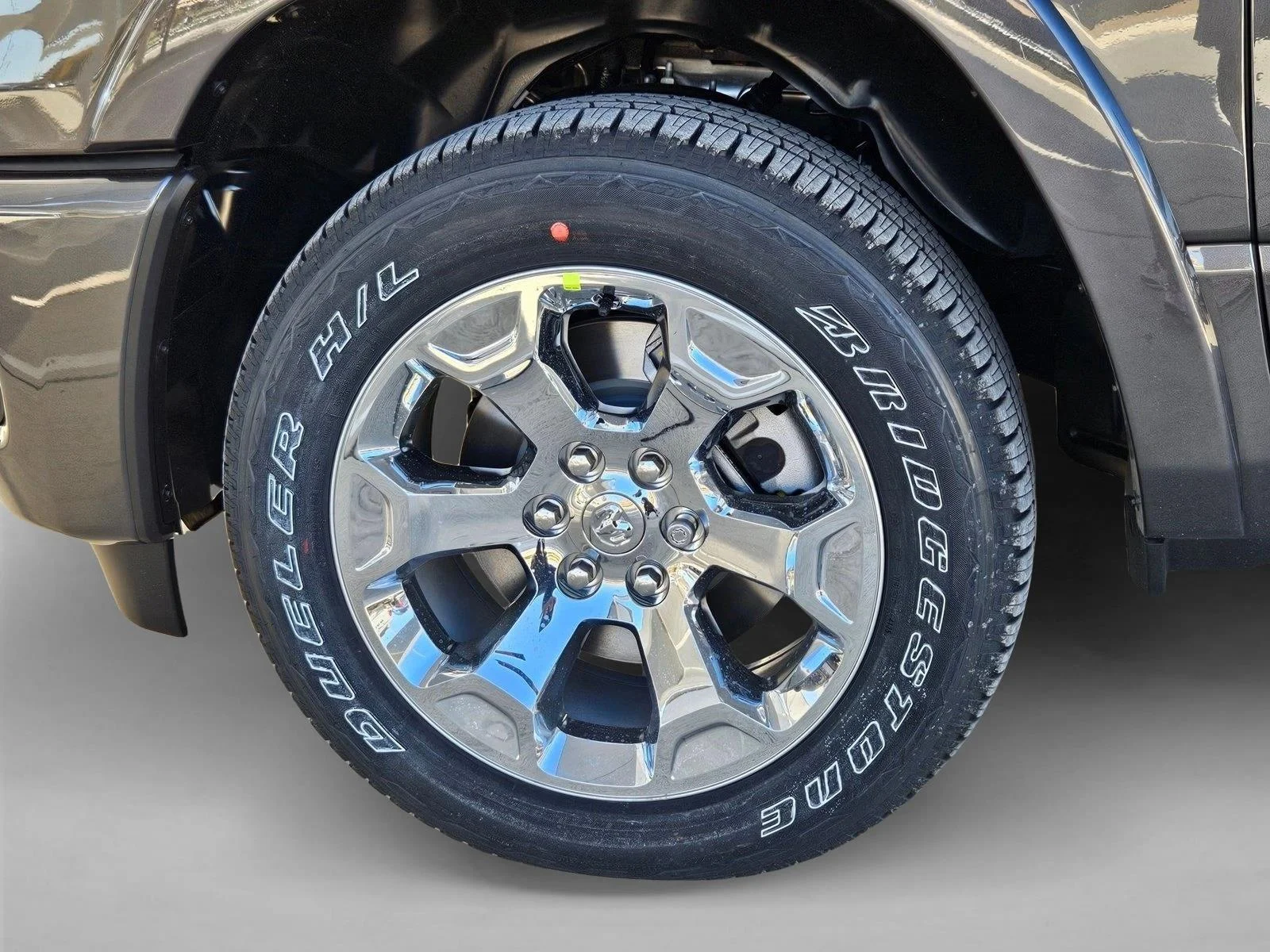 New 2026 Granite Crystal Metallic Clear-Coat Exterior Paint RAM Lone Star image 10