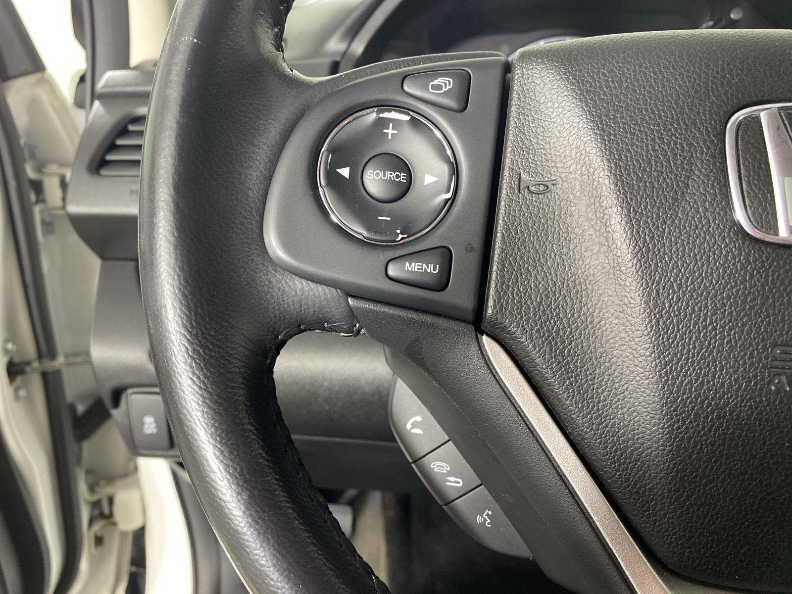 Used 2016  Honda EX-L image 15