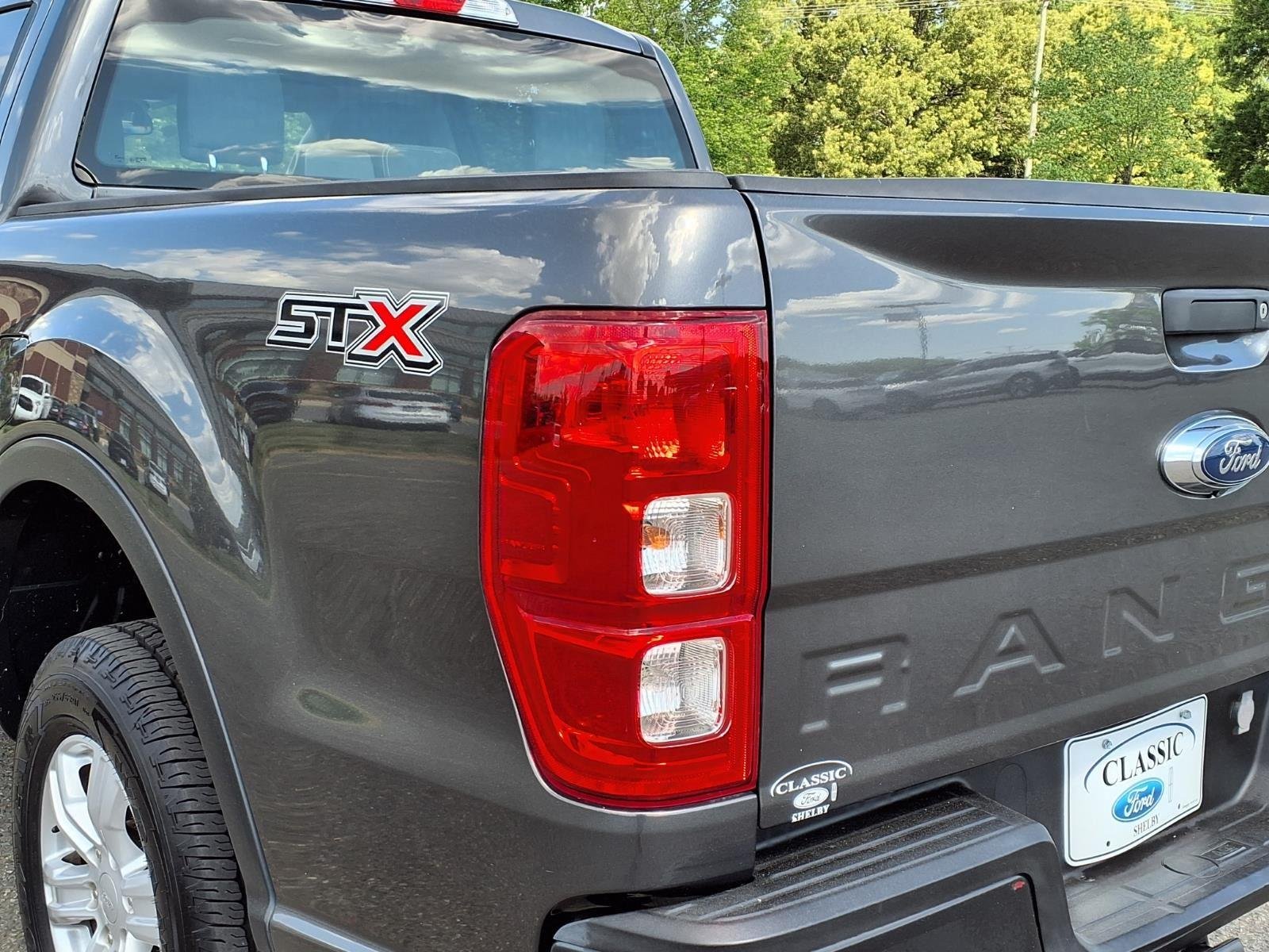 Used 2019 Magnetic Ford XL image 15