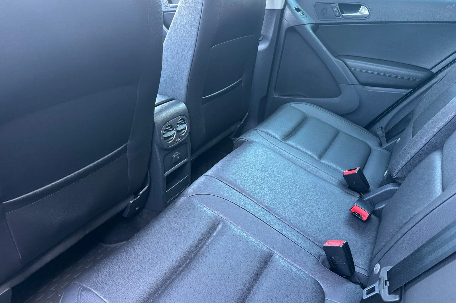 Used 2017 White Volkswagen 2.0T Wolfsburg Edition image 6