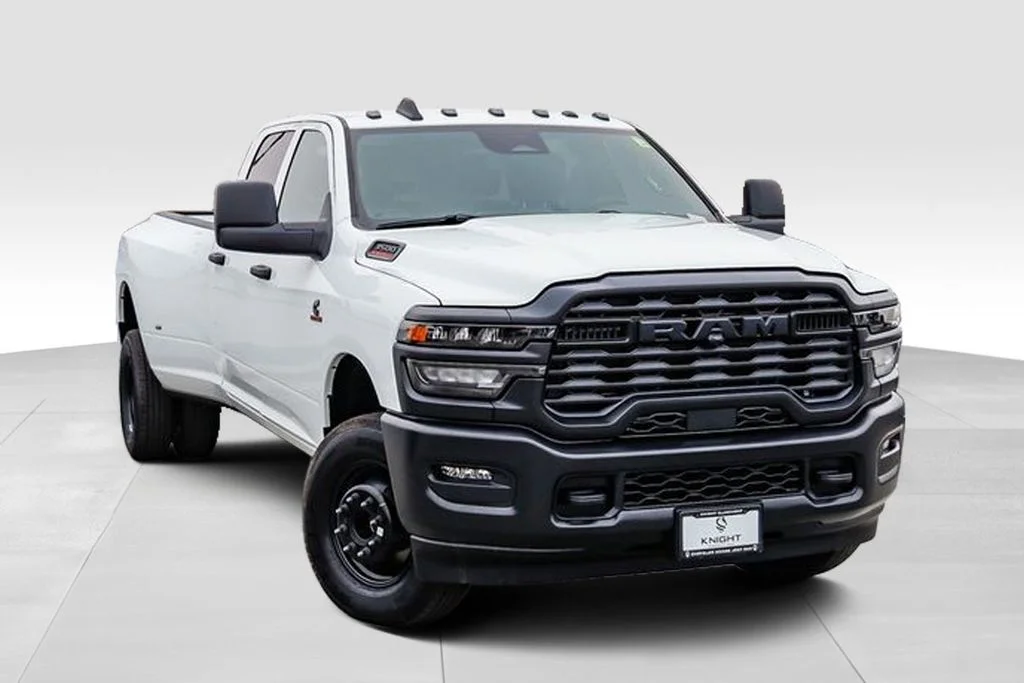 New 2026 White Ram Tradesman image 2