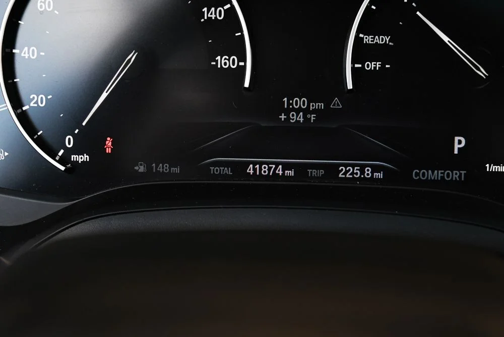 Used 2019 Black BMW 330i image 21