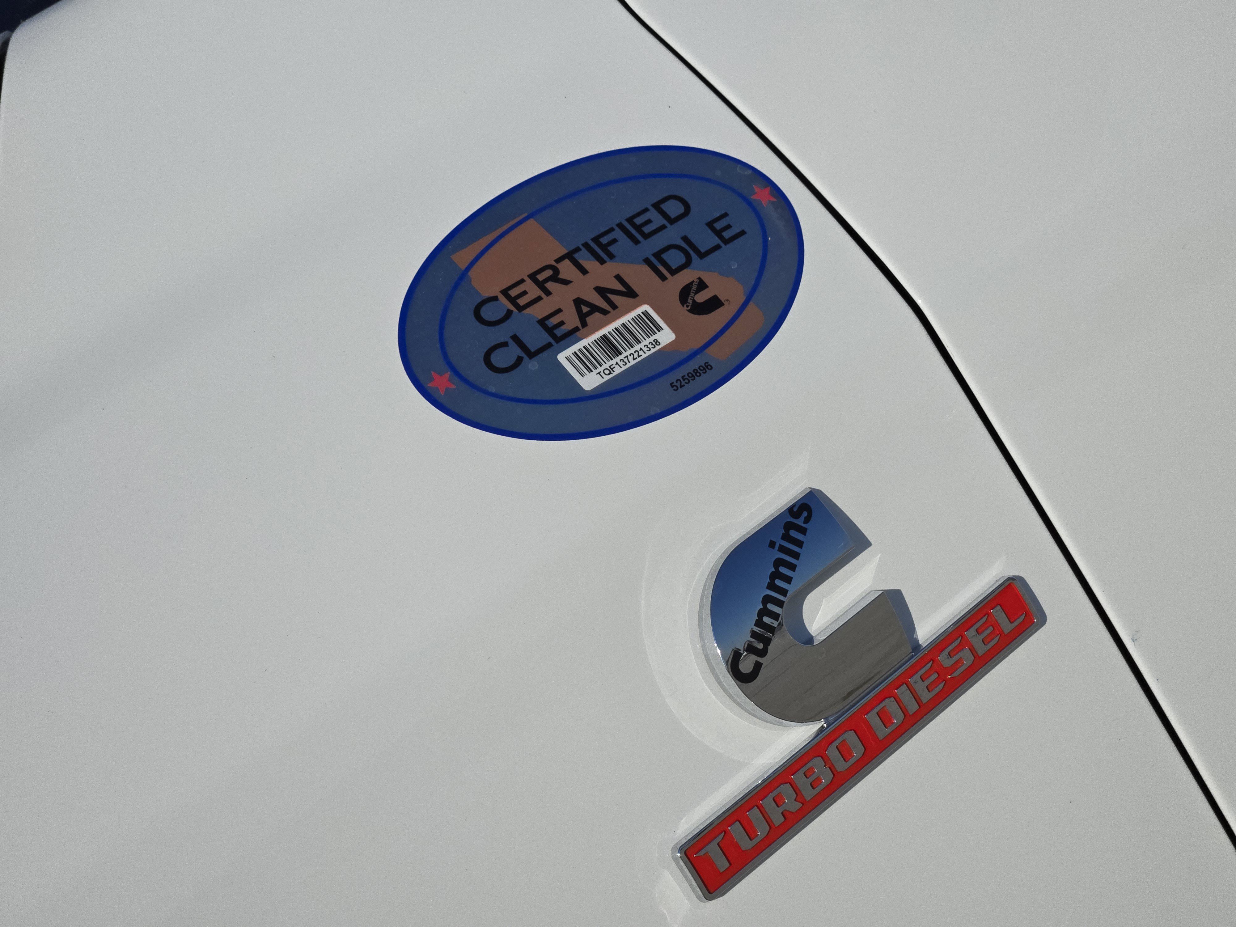 New 2026 Bright White Clear-Coat Exterior Paint RAM Tradesman image 8