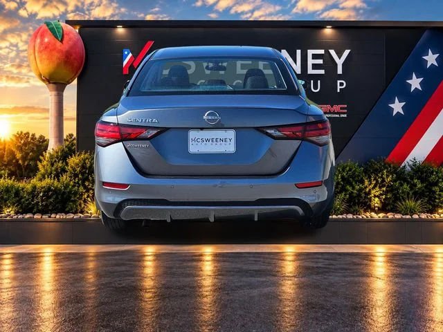 Used 2025 Gray Nissan S image 4