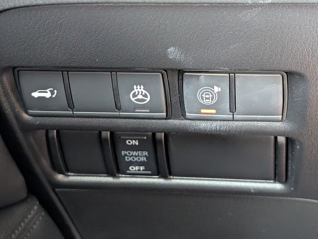 Used 2023 Gray Nissan SL image 27