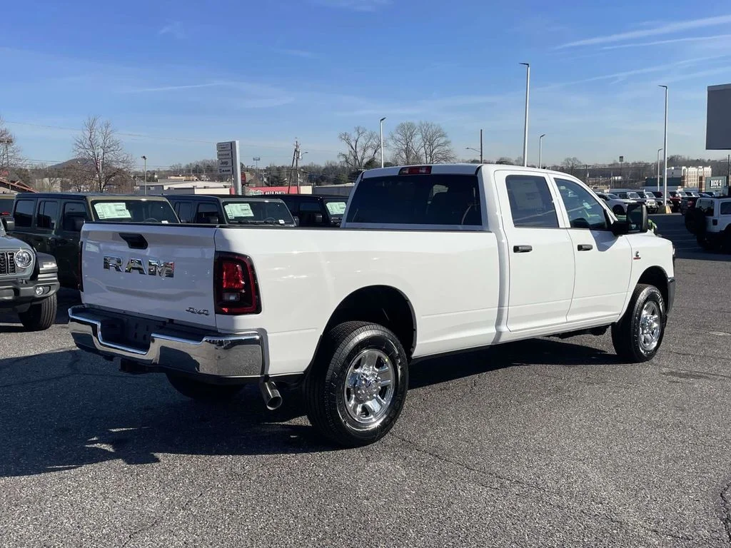 New 2026 Bright White Clear-Coat Exterior Paint RAM Tradesman image 8