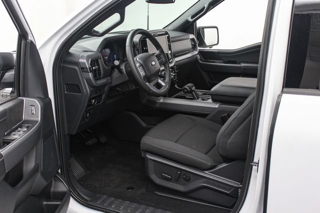 New 2026 White Ford XLT image 17