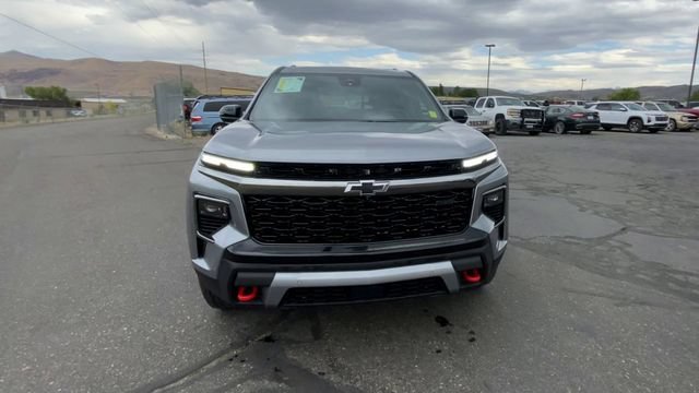 Used 2025 Sterling Gray Metallic Chevrolet Z71 image 3