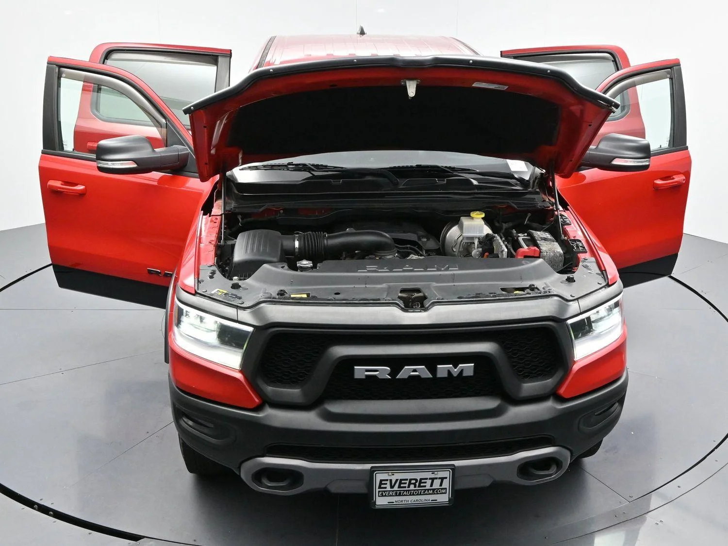 Used 2019 Flame Red Ram Rebel image 40