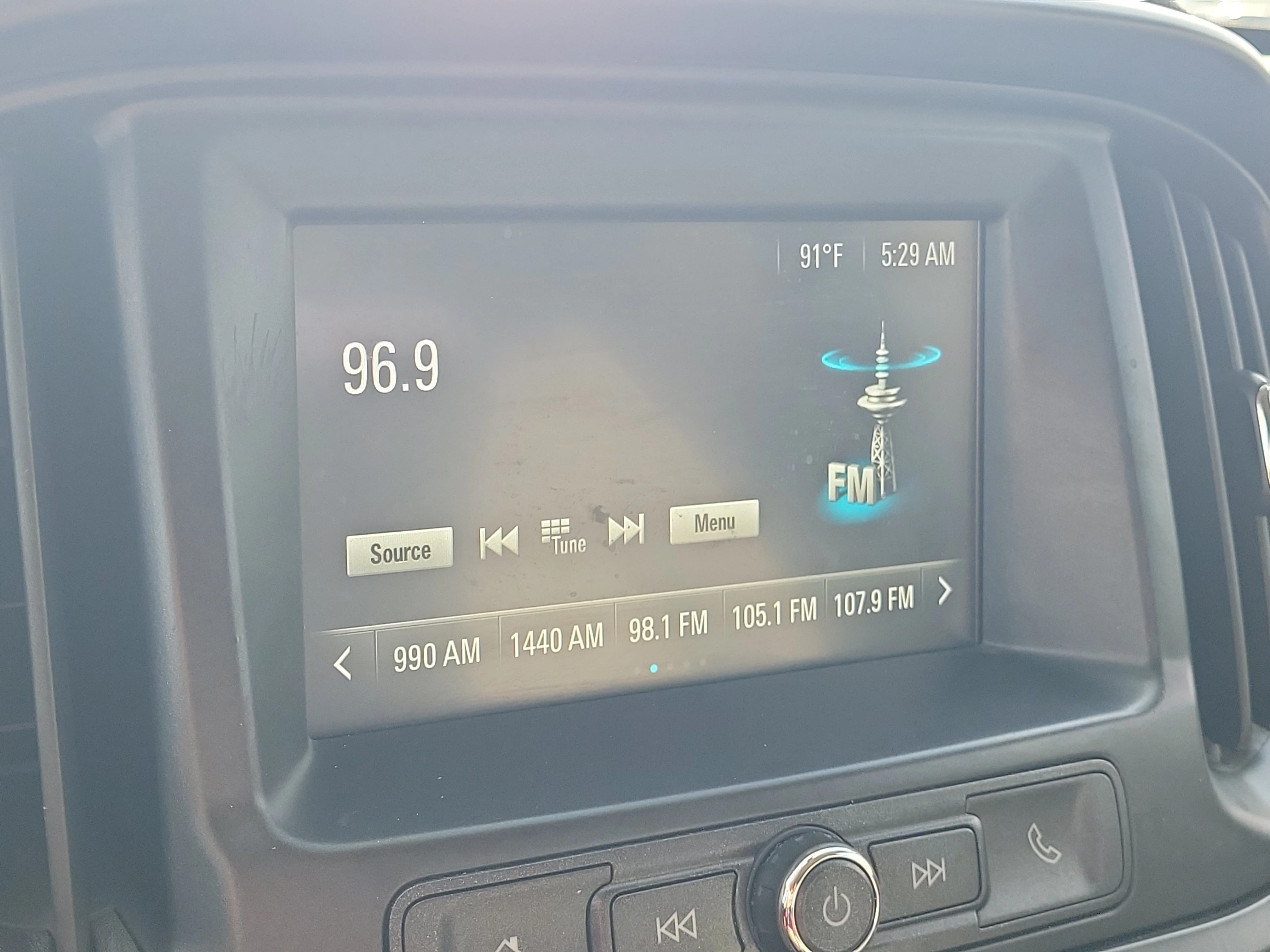 Used 2018 Black Chevrolet Base image 19