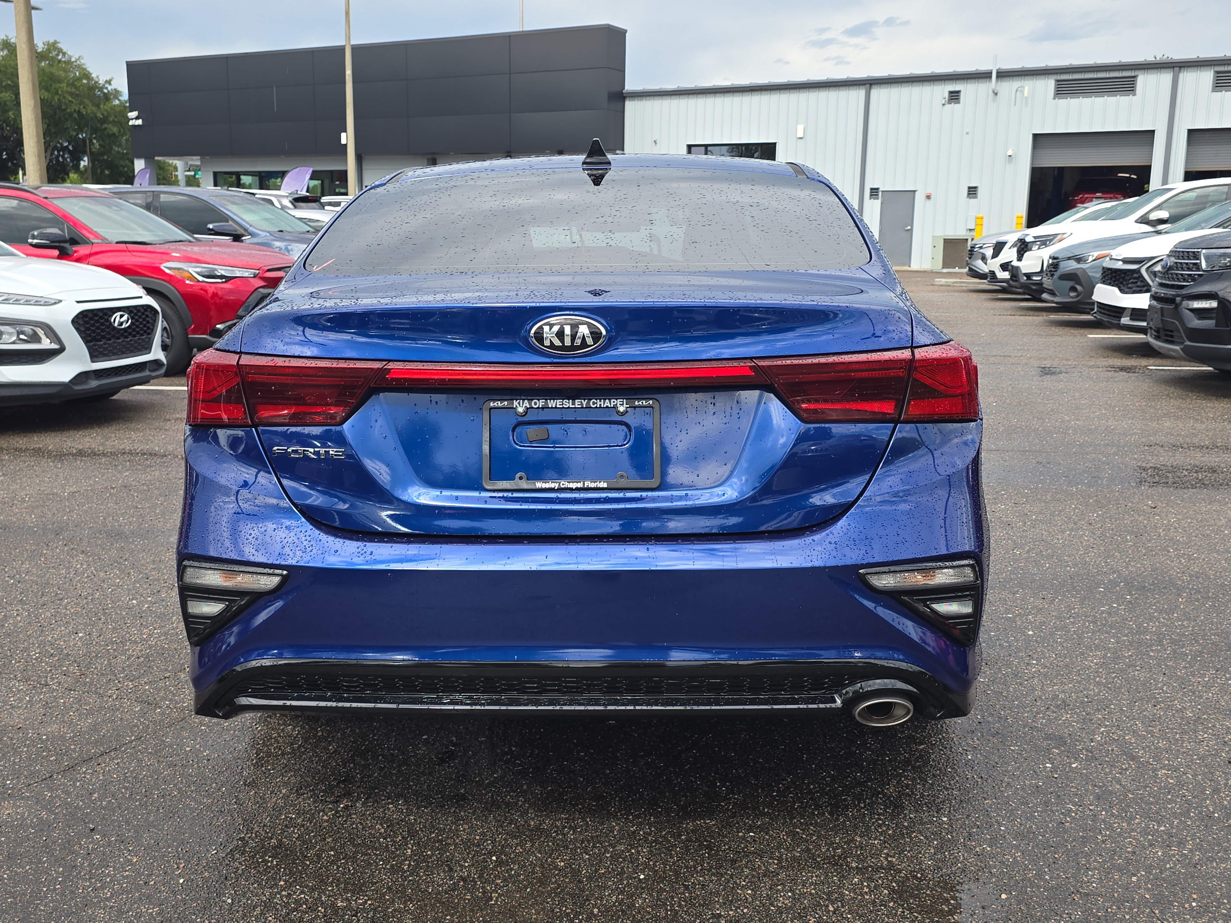 Certified Used 2021 Deep Sea Blue Kia LXS image 7