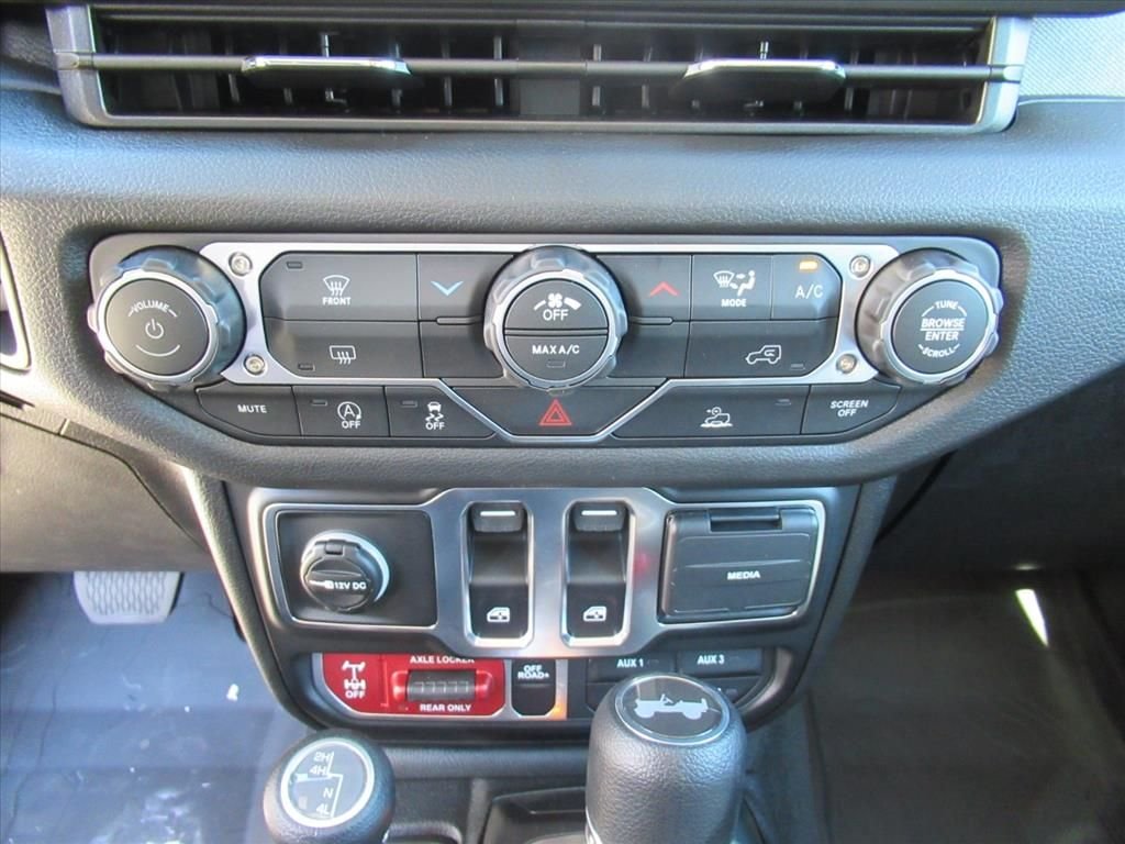 2026 Jeep Wrangler 2-Door Willys - Photo 22