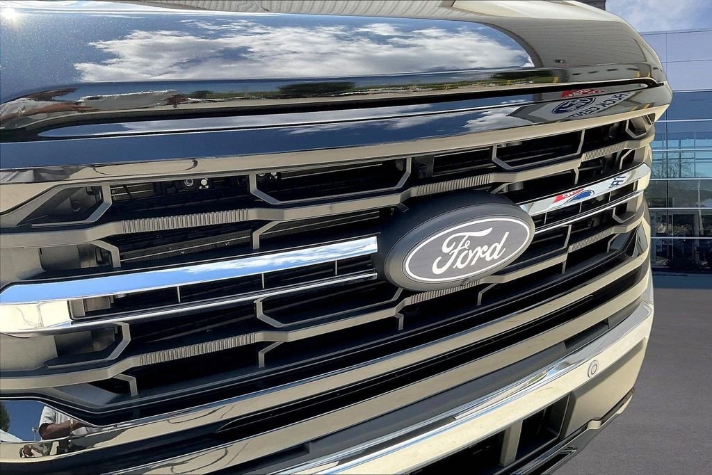 Certified Used 2025 Black Metallic Ford XLT image 33