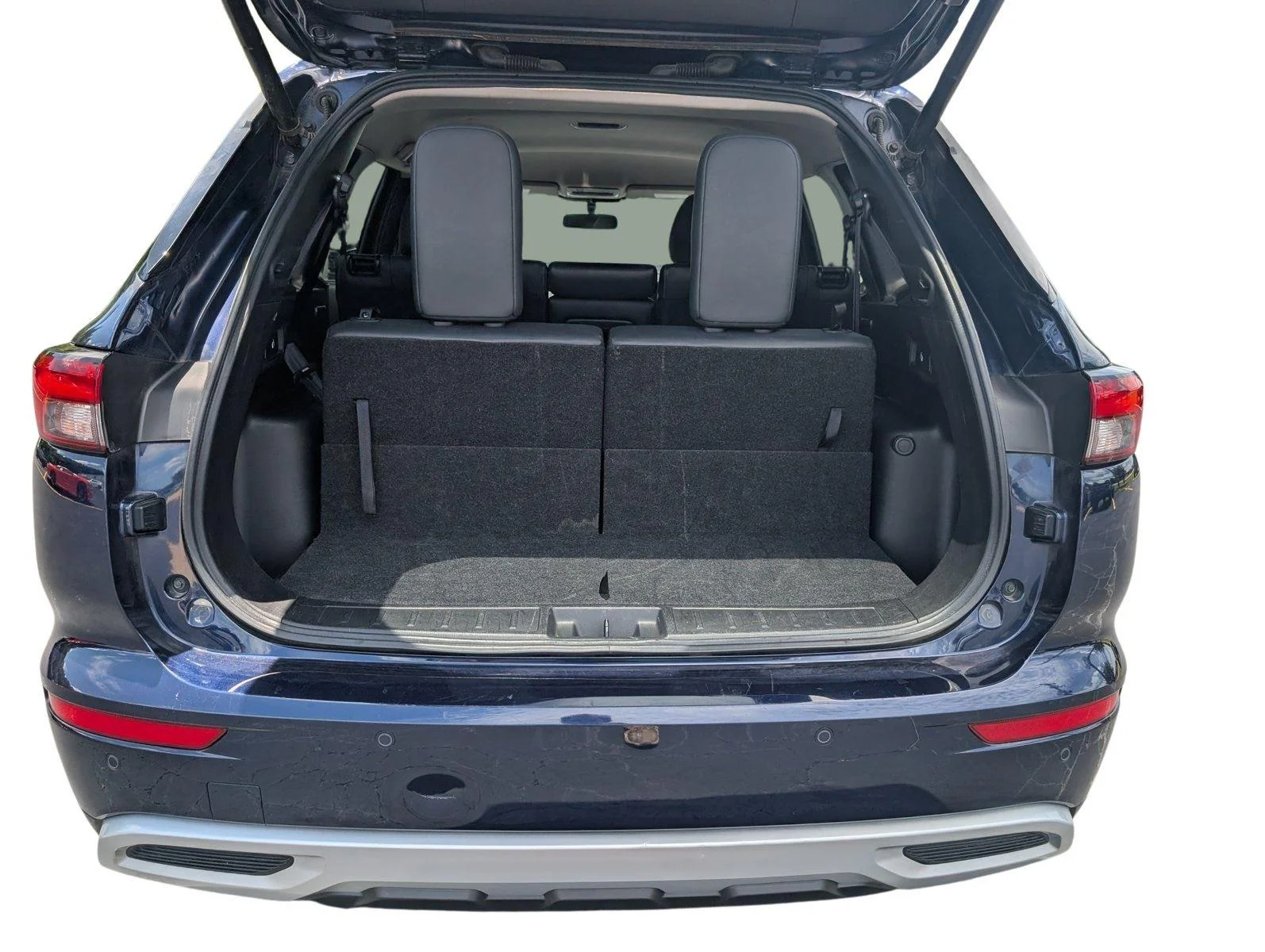 Used 2024 Cosmic Blue Metallic Mitsubishi SE image 40