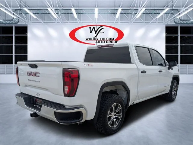 Used 2026 White GMC Pro image 3