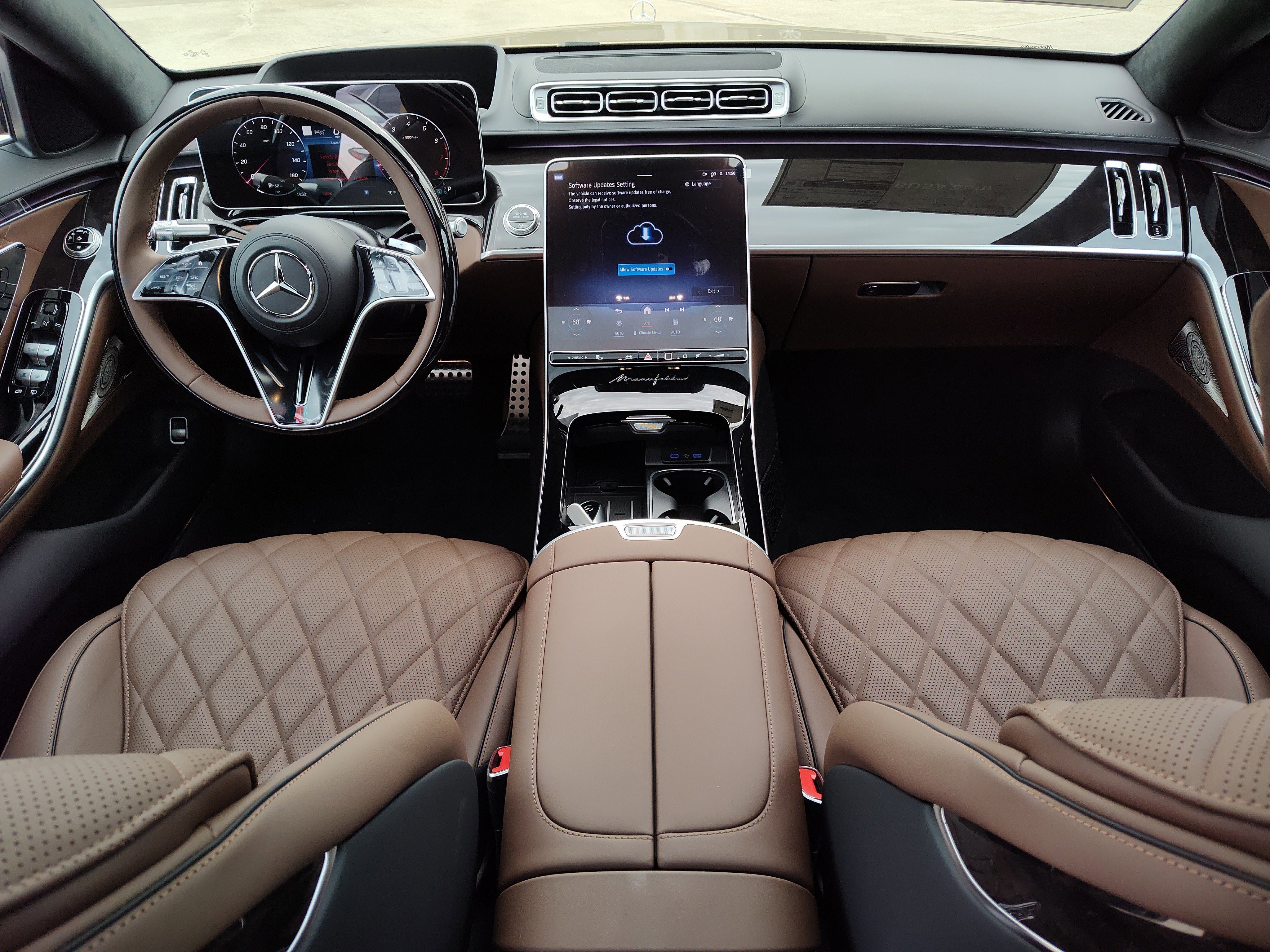 New 2026 MANUFAKTUR Kalahari Gold Metallic Mercedes-Benz S 580 image 25