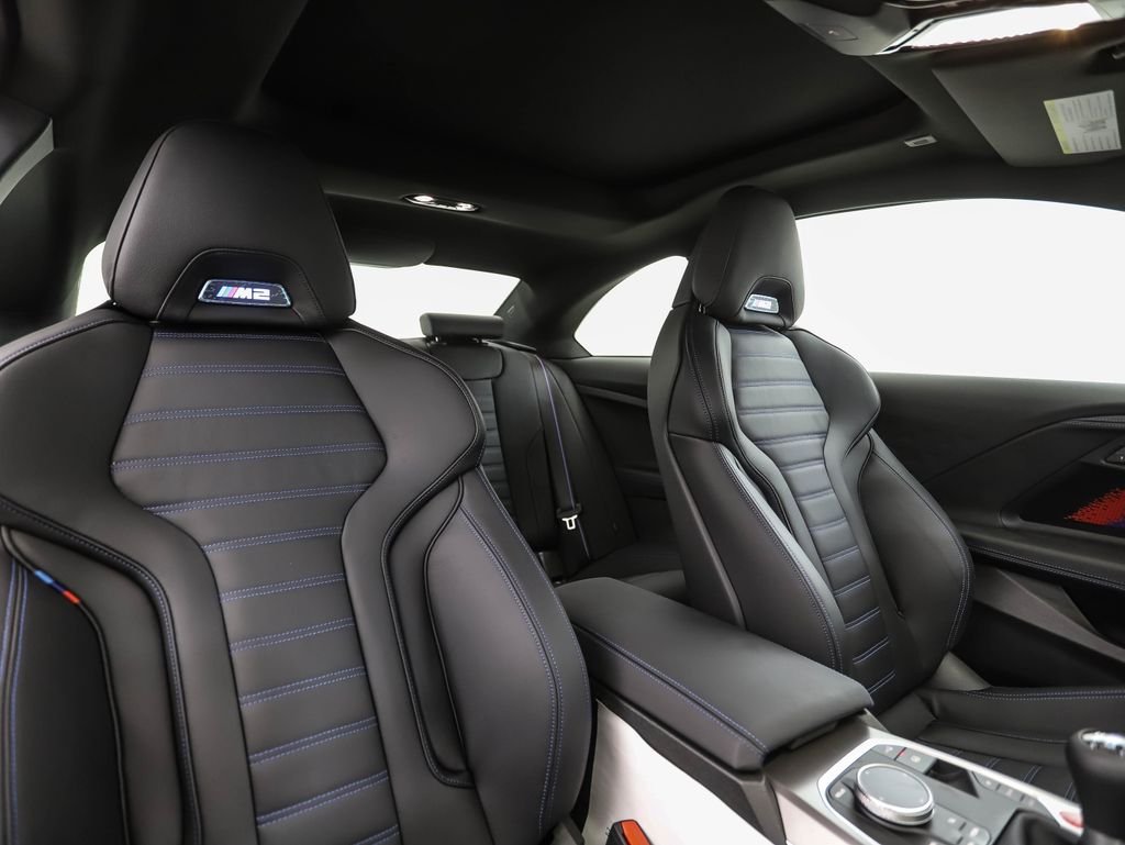 New 2026 Frozen Pure Grey Metallic BMW Base image 26