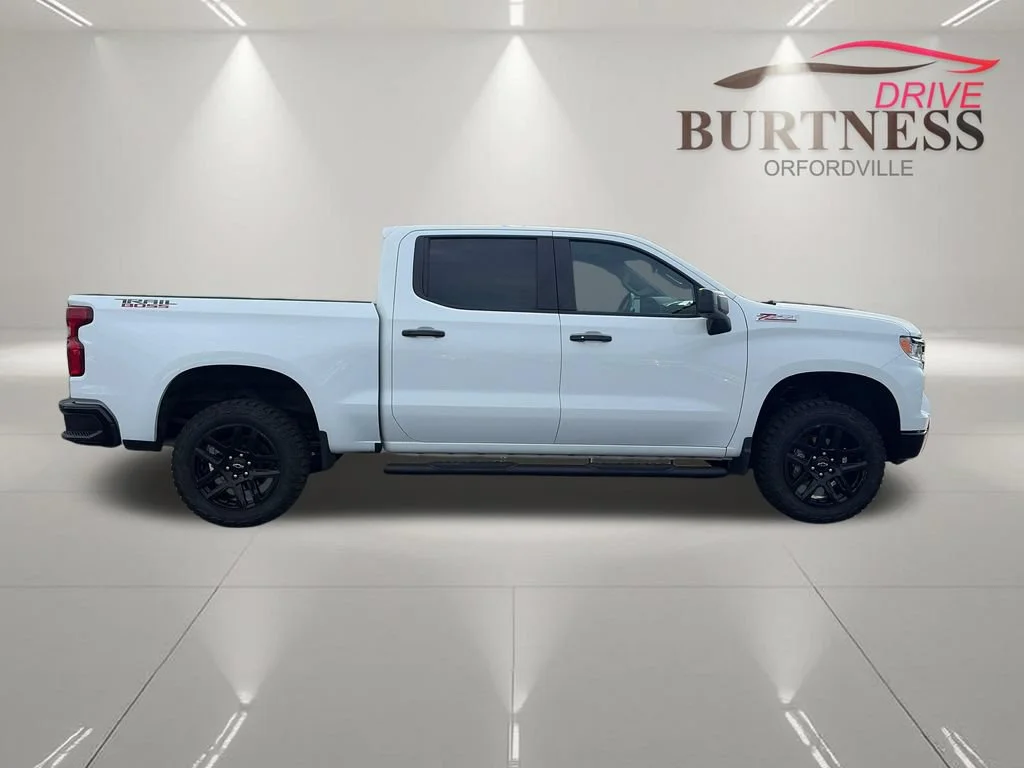 2024 Chevrolet Silverado 1500 LT Trail Boss - Photo 9