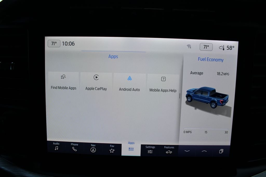 Used 2023  Ford Lariat image 34