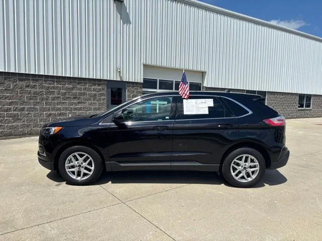 Certified Used 2024 Black Ford SEL image 10