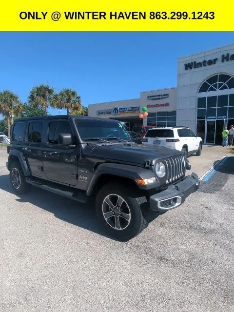 Used 2023 Gray Jeep Sahara image 2