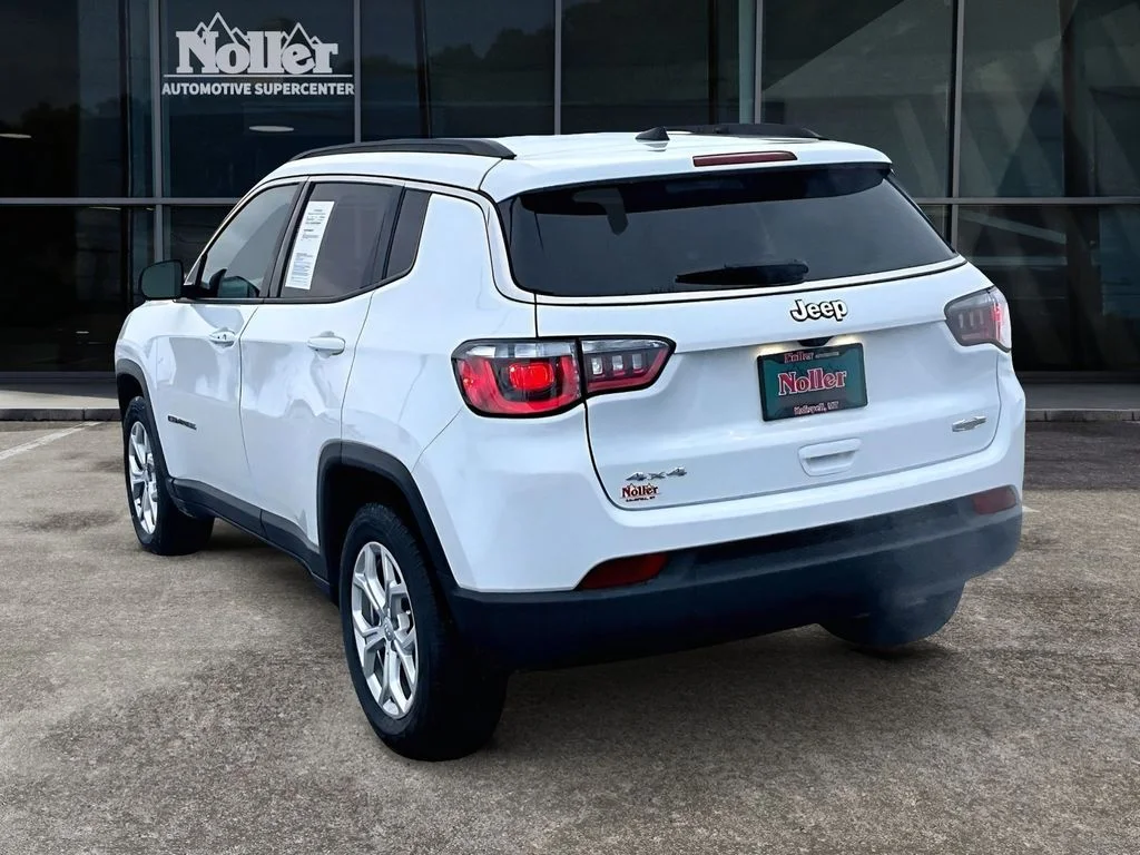 2024 Jeep Compass Latitude - Photo 13