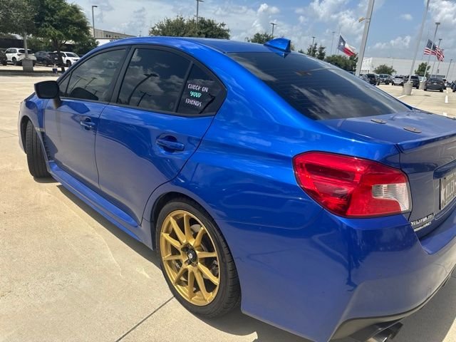 Used 2020  Subaru Premium image 4