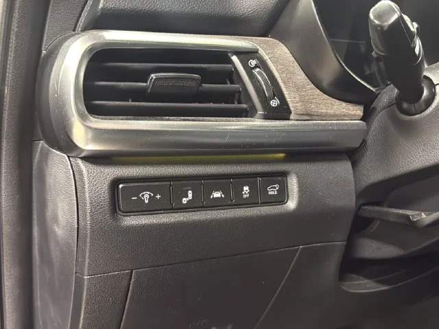 Used 2021 Gray Kia SX image 21