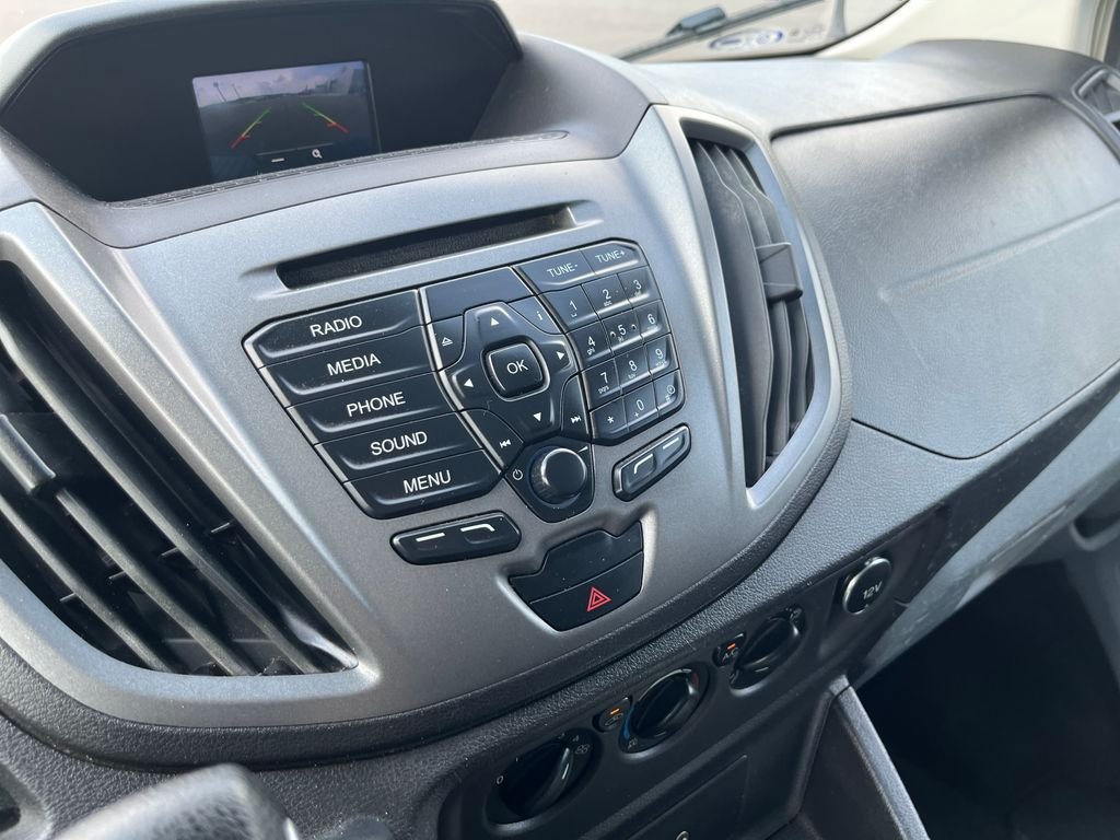 Used 2016 White Ford XL image 19