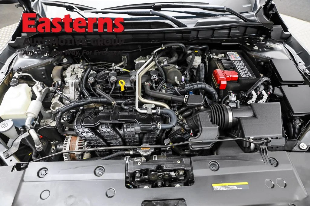 Used 2024 Gray Nissan 2.5 SV image 7