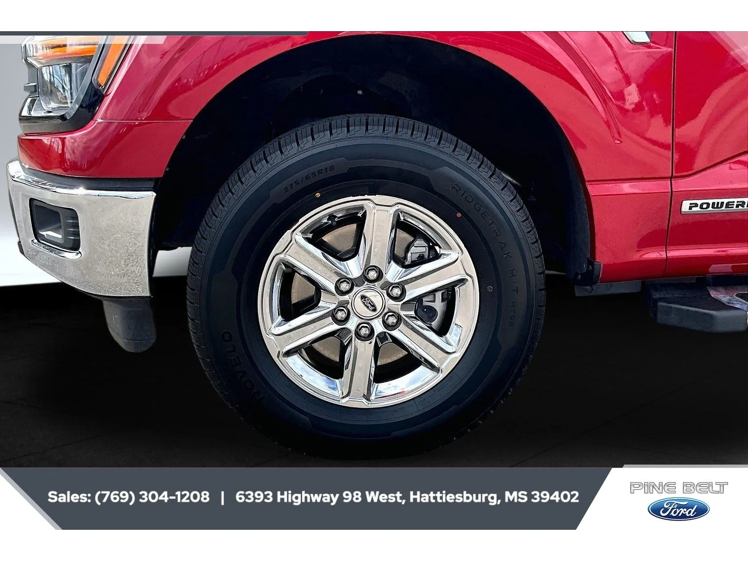 Used 2025 Rapid Red Metallic Tinted Clearcoat Ford XLT image 7