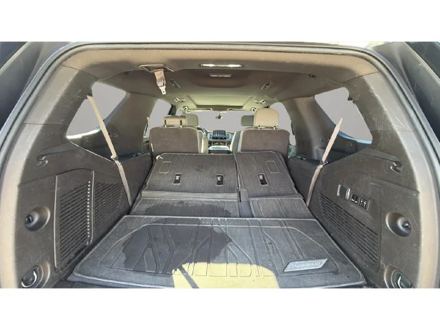 Used 2022 Beige Chevrolet Z71 image 37