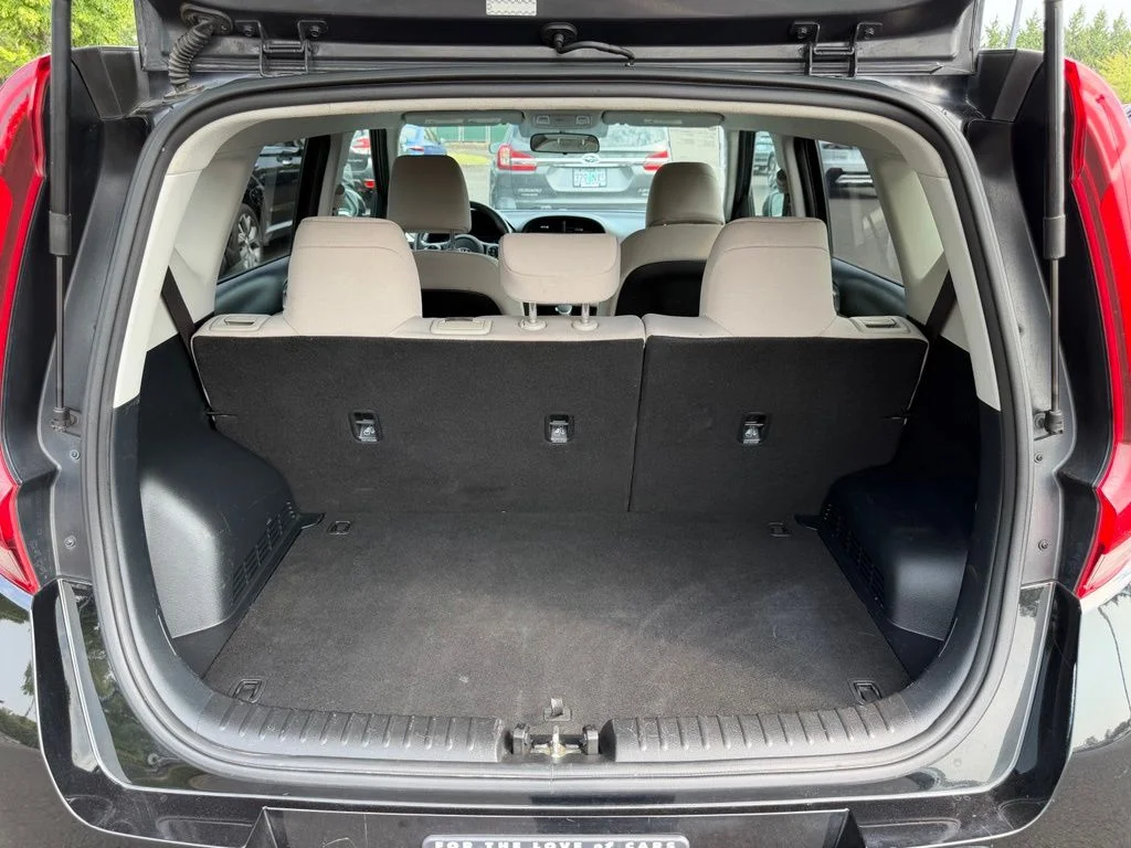 Used 2021 Cherry Black Kia LX image 9