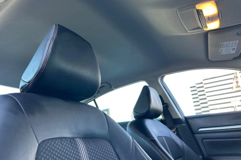 2025 Nissan Altima SR - Photo 18