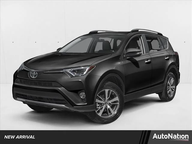 2017 Toyota RAV4 XLE's photo
