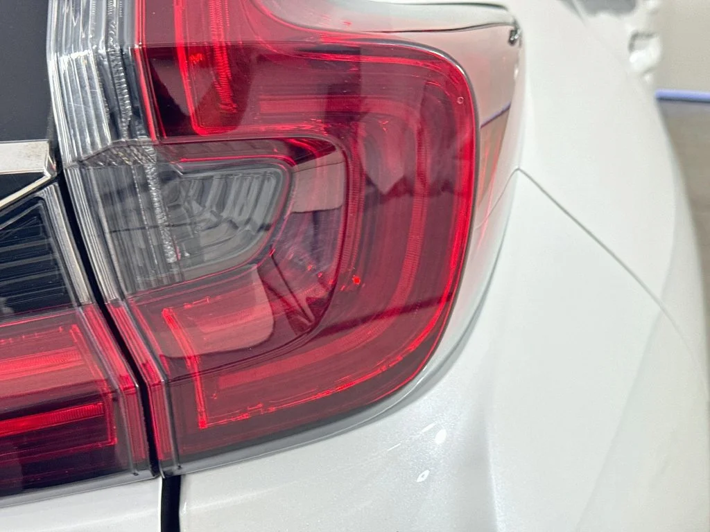 Certified Used 2021 White Honda Touring image 34