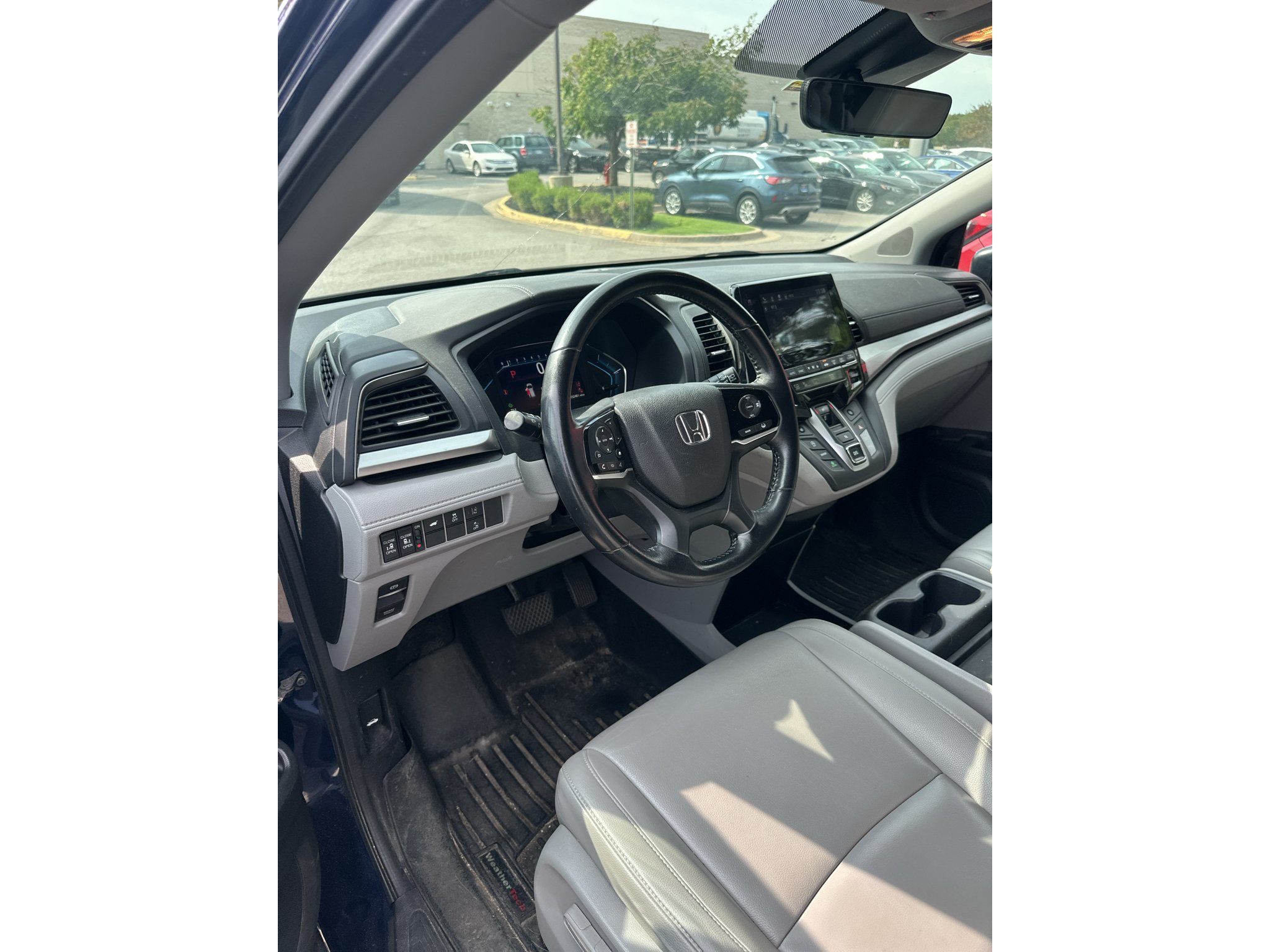 Used 2020 Blue Honda EX-L image 9