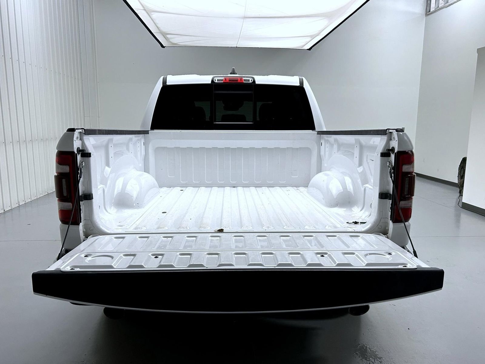 Used 2023 White Ram Laramie image 23