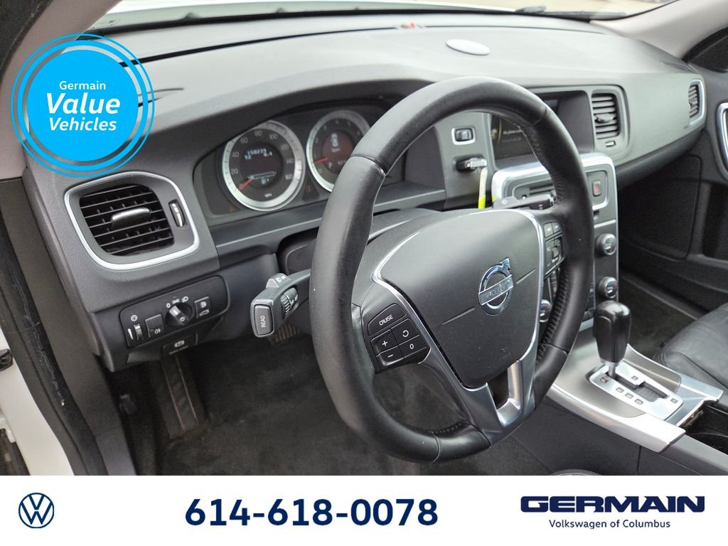 Used 2012  Volvo T5 image 15