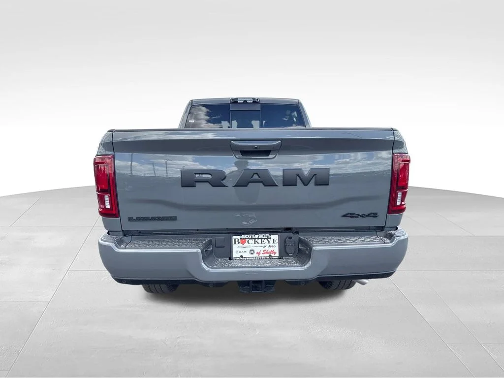 New 2026 Ceramic Gray Clear-Coat Exterior Paint RAM LARAMIE image 4