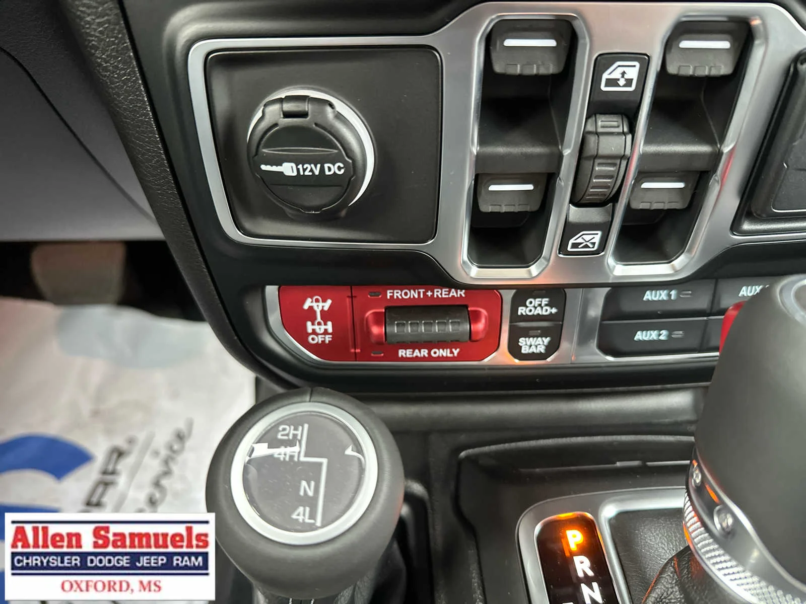 New 2026 Anvil Clear-Coat Exterior Paint Jeep Rubicon image 20