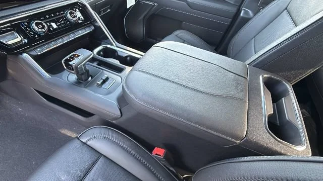 2026 GMC Sierra 1500 Denali - Photo 13