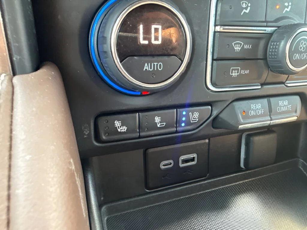 Used 2023 Beige Chevrolet High Country image 19
