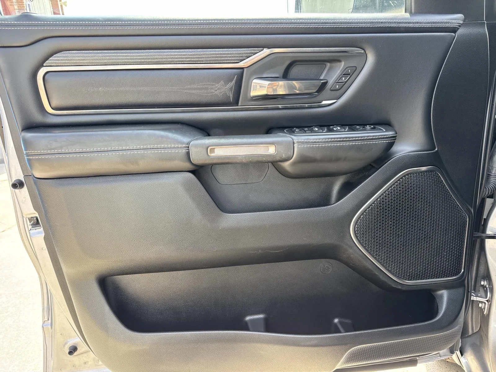 Used 2021 Silver Ram Limited image 18