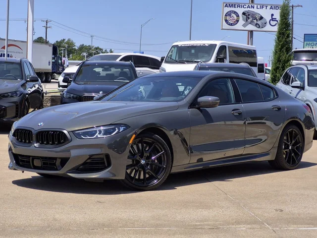 2026 BMW 8 Series 840i