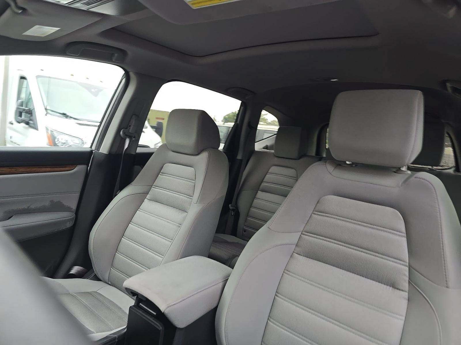 Used 2018 Lunar Silver Metallic Honda EX image 9