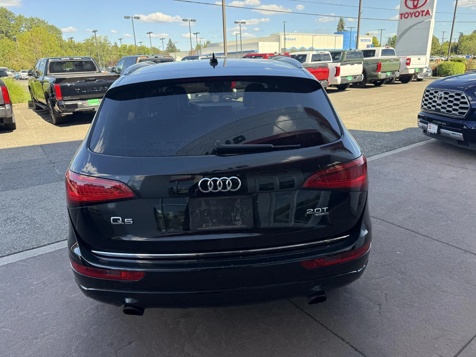 Used 2015  Audi Premium image 5