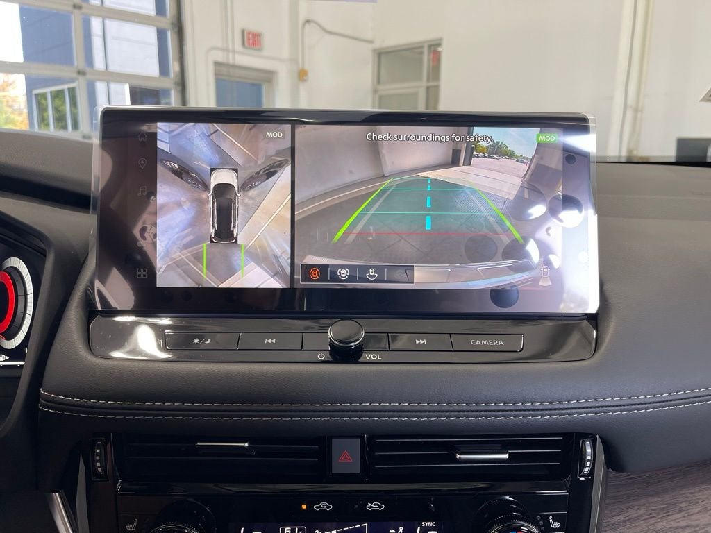 2026 Nissan Rogue Platinum - Photo 13