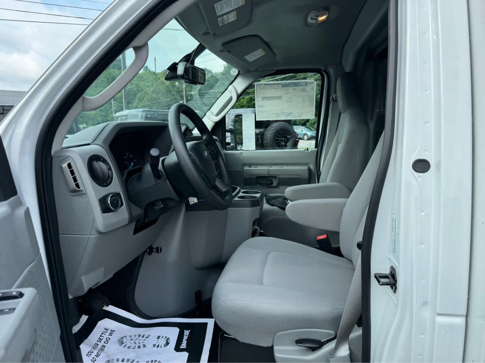 New 2027 Oxford White Ford  image 12