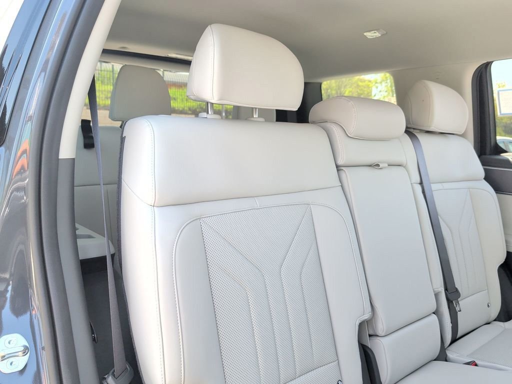 New 2026 Gray Hyundai SEL image 22